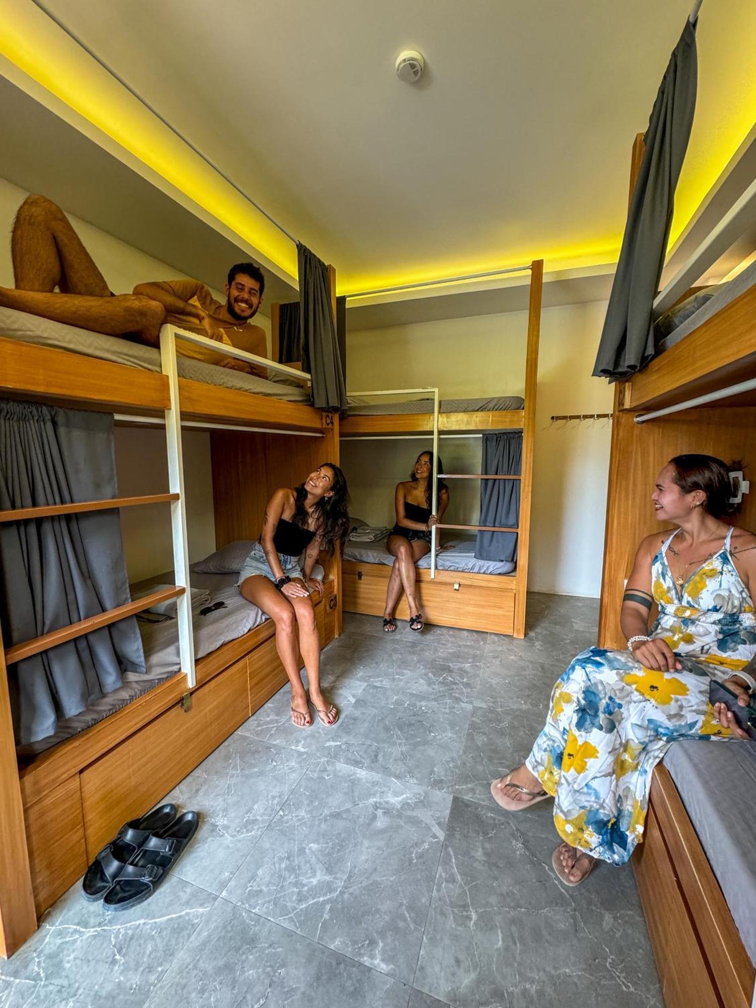 Red Picnic Hostel Панглао Экстерьер фото